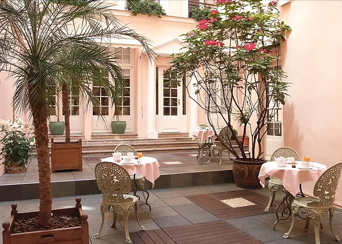 Hotel Du Danube Saint Germain Parigi